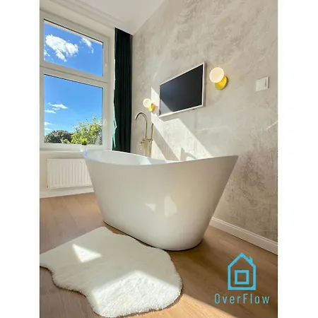 Apartament Seredino Relax Apartment- Romantic Escape With A Bathtub In The Bedroom, 5 Minutes To Old Town & Seaside