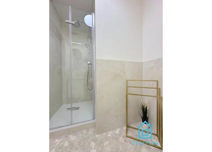 Apartment Seredino Relax Apartment- Romantic Escape With A Bathtub In The Bedroom, 5 Minutes To Old Town & Seaside